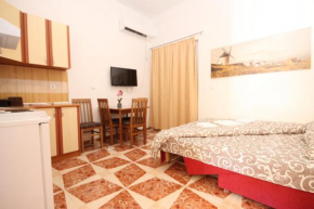 Apartment with pool Tomic Boka Bay